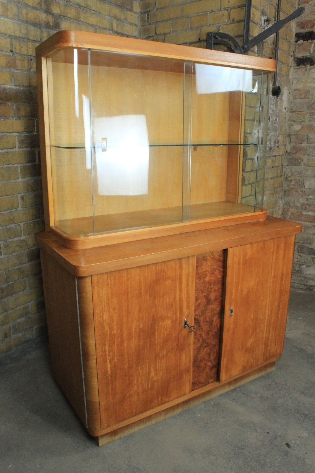 Art Deco Aufsatzschrank Buffet Vitrinenschrank Rundglas Wurzel Nussbaum Antik | ART DECO - Bild 8