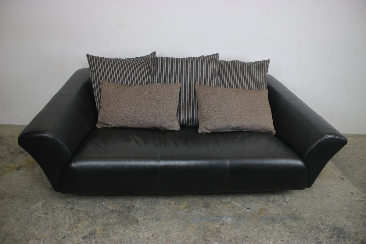 Rolf Benz Sofa Modell 333 Schwarz Leder mit 5 neuen Stoff Kissen Designer Couch | Rolf Benz - Bild 3