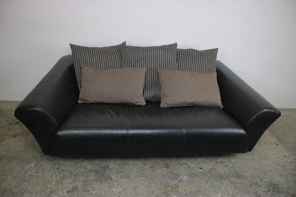 Rolf Benz Sofa Modell 333 Schwarz Leder mit 5 neuen Stoff Kissen Designer Couch | Rolf Benz - Bild 3