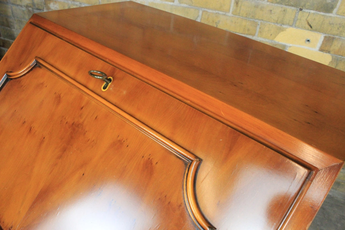 Englischer Sekretär Schubladen Schrank Leder Schreibfläche Eibenholz | ENGLISCHES MÖBELSTÜCK - Bild 10
