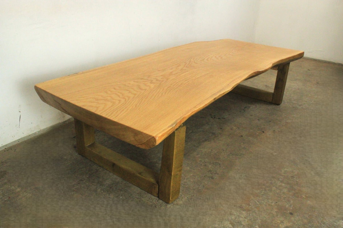 Eichenbohle Couchtisch Massiv – Baumkante – Unikat aus Berliner Eiche | Handarbeit - Bild 8