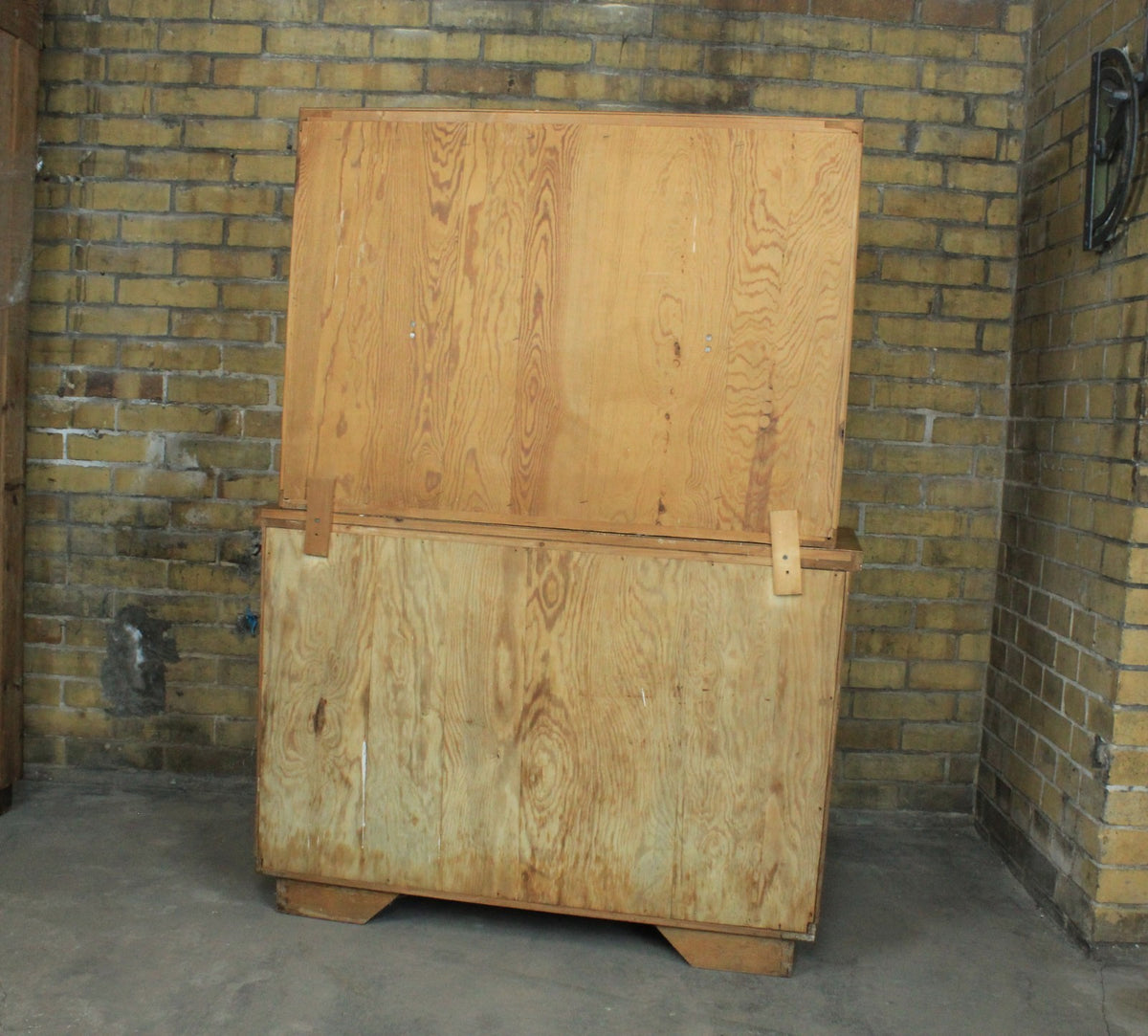 Art Deco Aufsatzschrank Buffet Vitrinenschrank Rundglas Wurzel Nussbaum Antik | ART DECO - Bild 9
