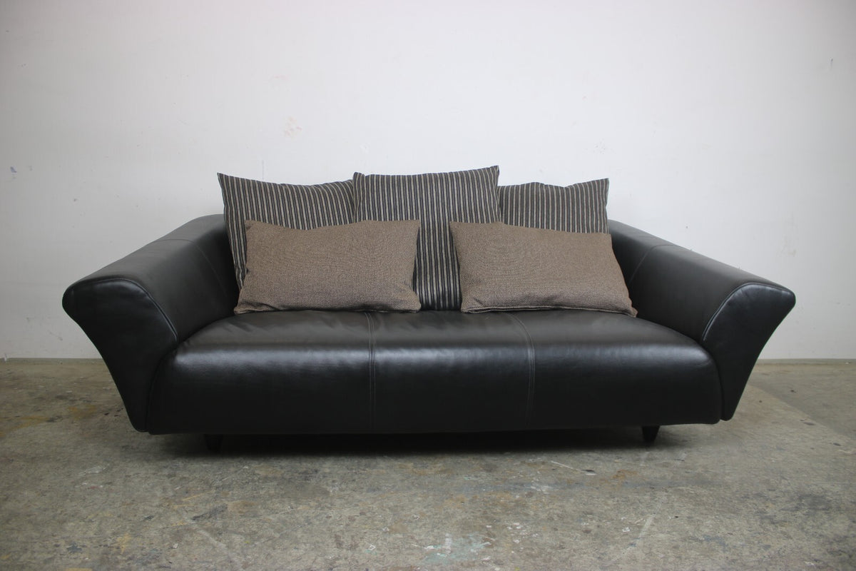 Rolf Benz Sofa Modell 333 Schwarz Leder mit 5 neuen Stoff Kissen Designer Couch | Rolf Benz - Bild 2