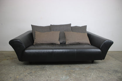 Rolf Benz Sofa Modell 333 Schwarz Leder mit 5 neuen Stoff Kissen Designer Couch | Rolf Benz - Bild 2